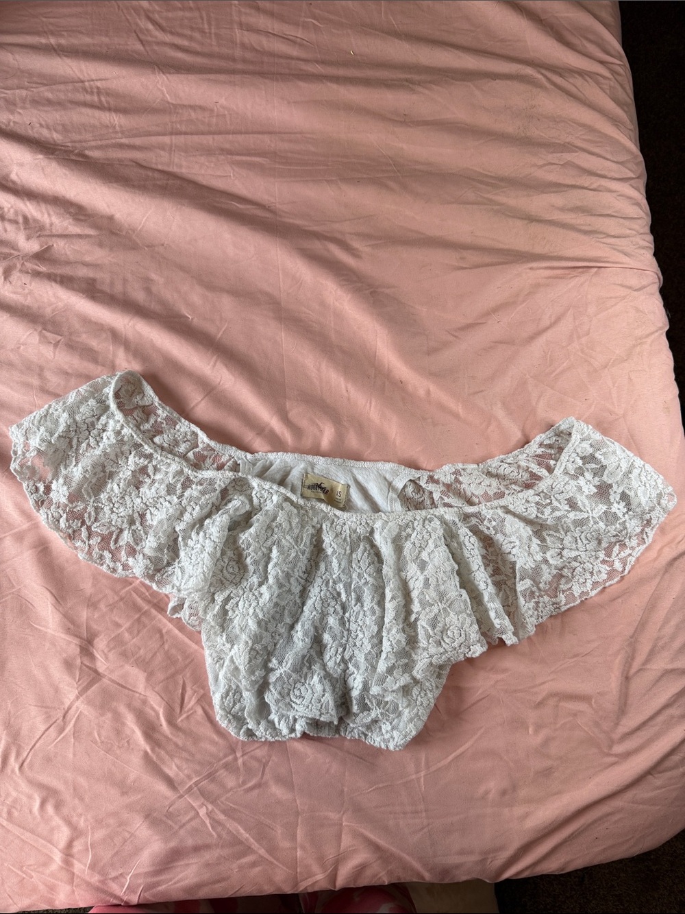 Hollister White Floral Lace Off-Shoulder Bandeau